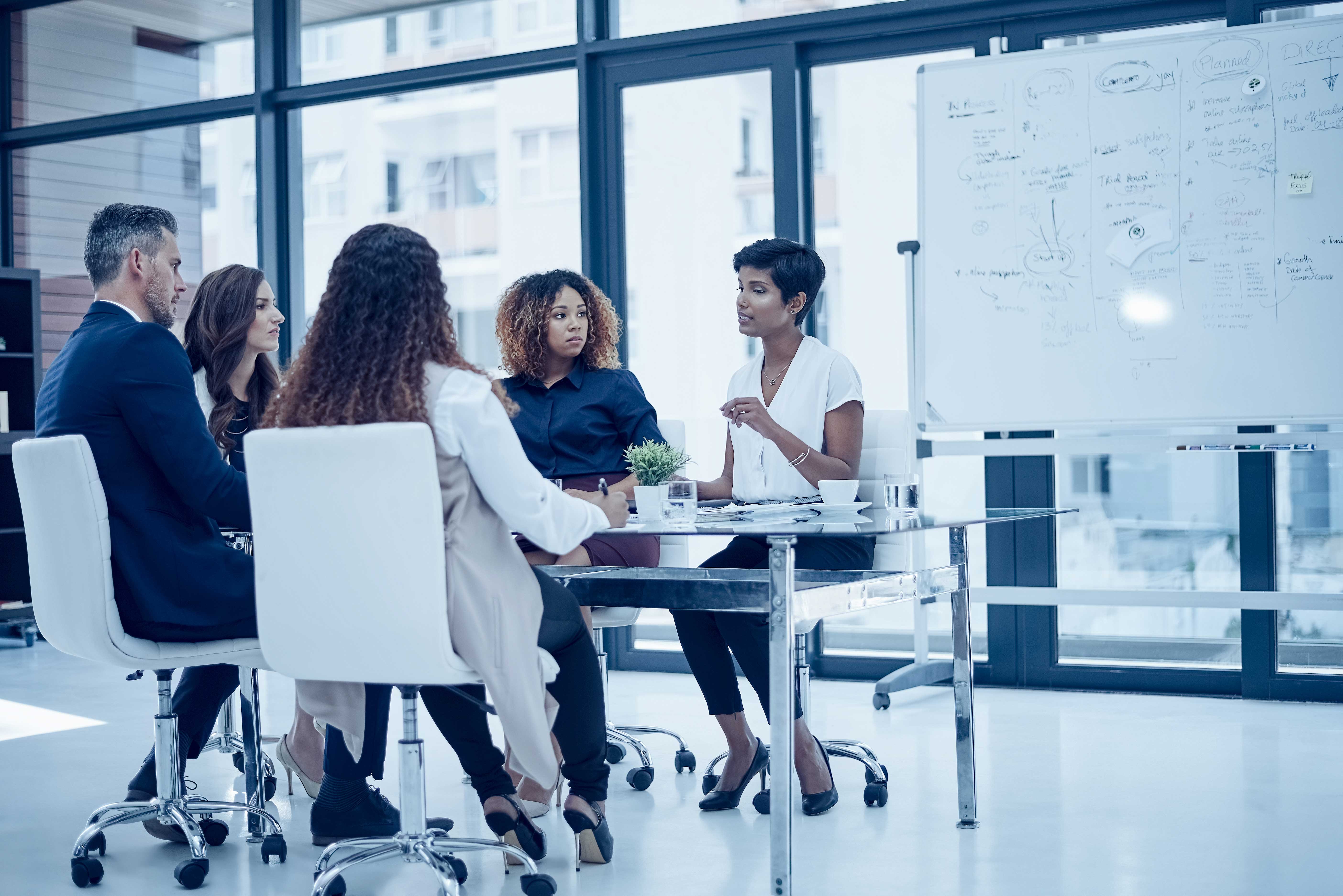 Lösungen – Business – Digitalisierung Prozessautomatisierung – iStock-655704112